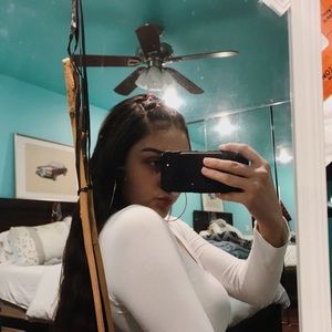 Meet your Posher, Viv